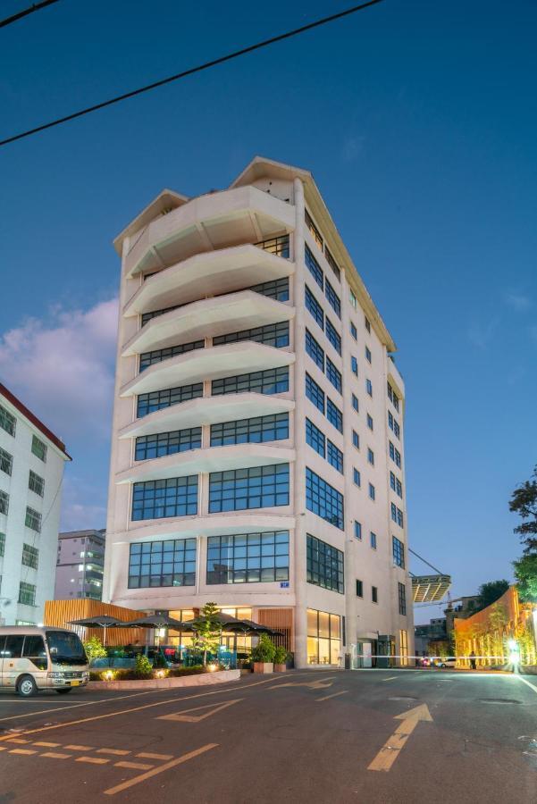 The Luzerne Hotel Dehua Exterior photo